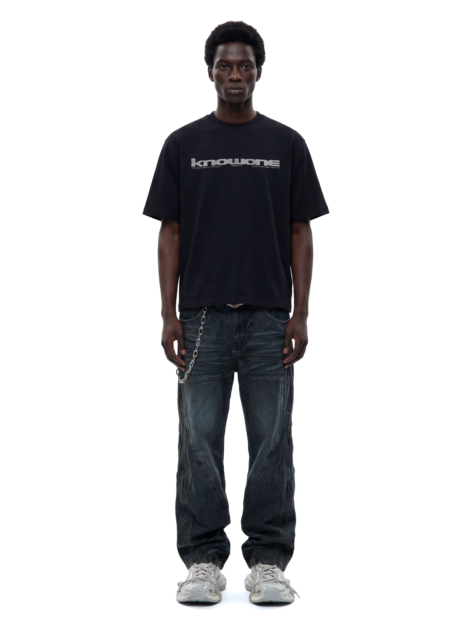 KNOWONE SIGNAL DISTORTION TEE BLACK