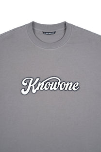 KNOWONE SNAKE EMBOSSED LOGO TEE CAMEL