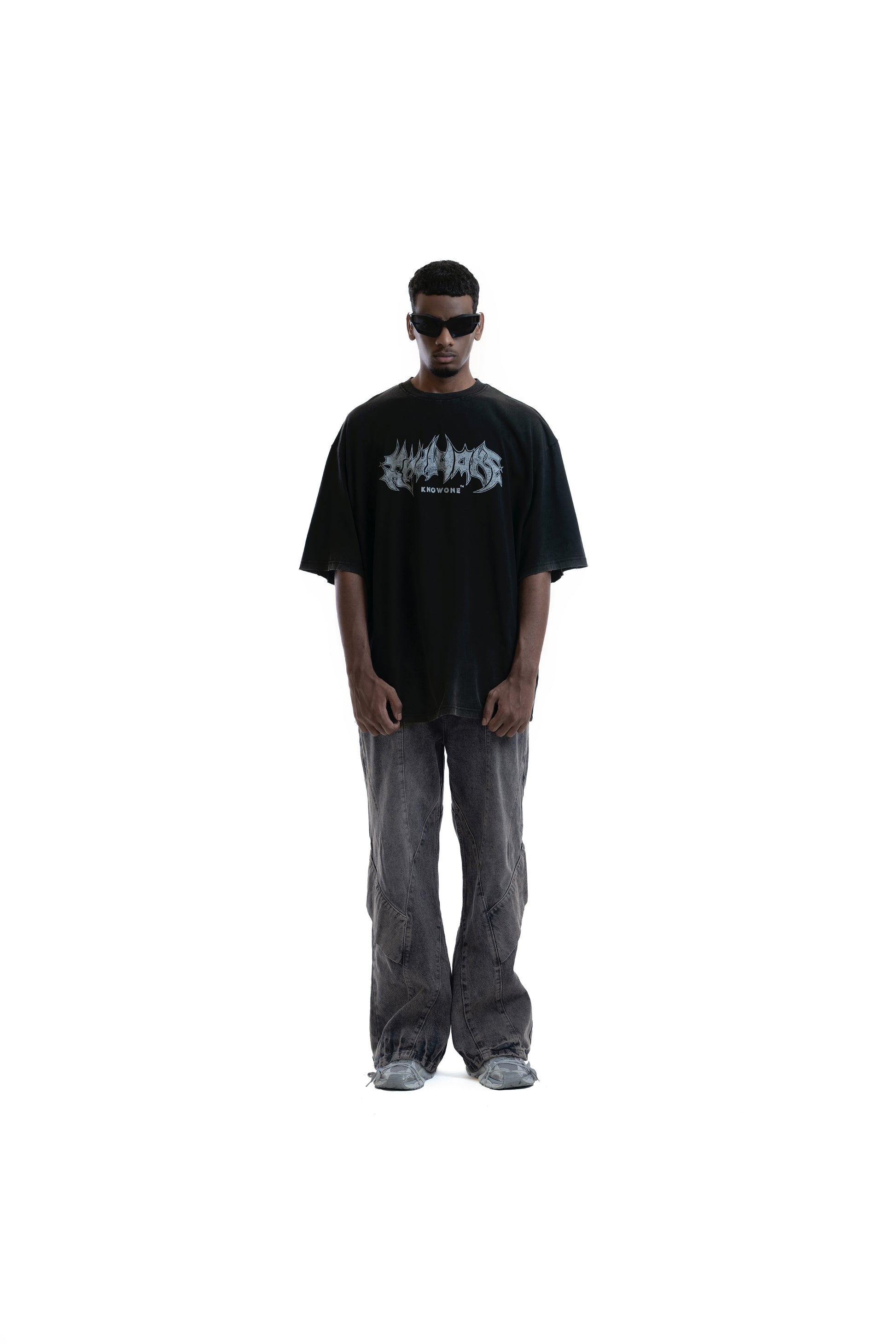 KNOWONE THORNS TEE BLACK